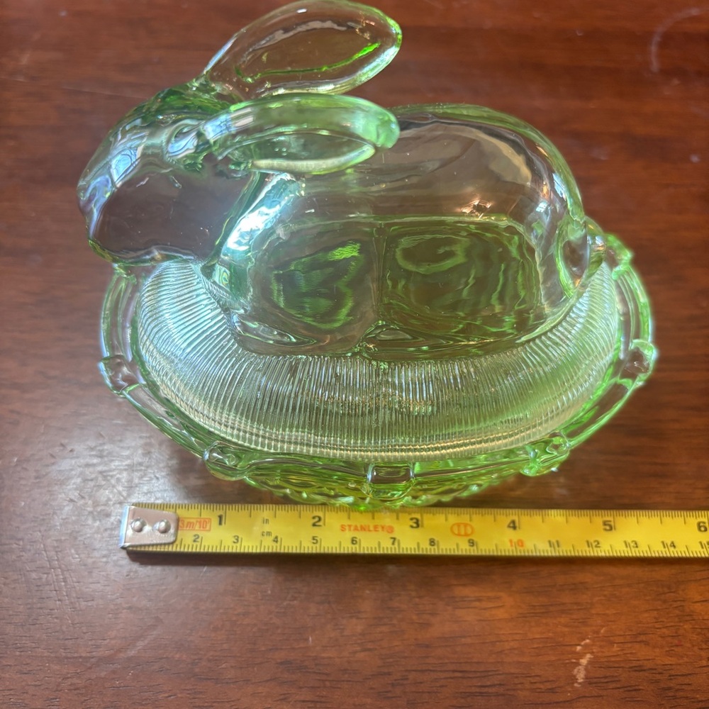 Green Bunny Candy Jar Trinket Dish with Lid nesting Easter - Picture 13 of 14